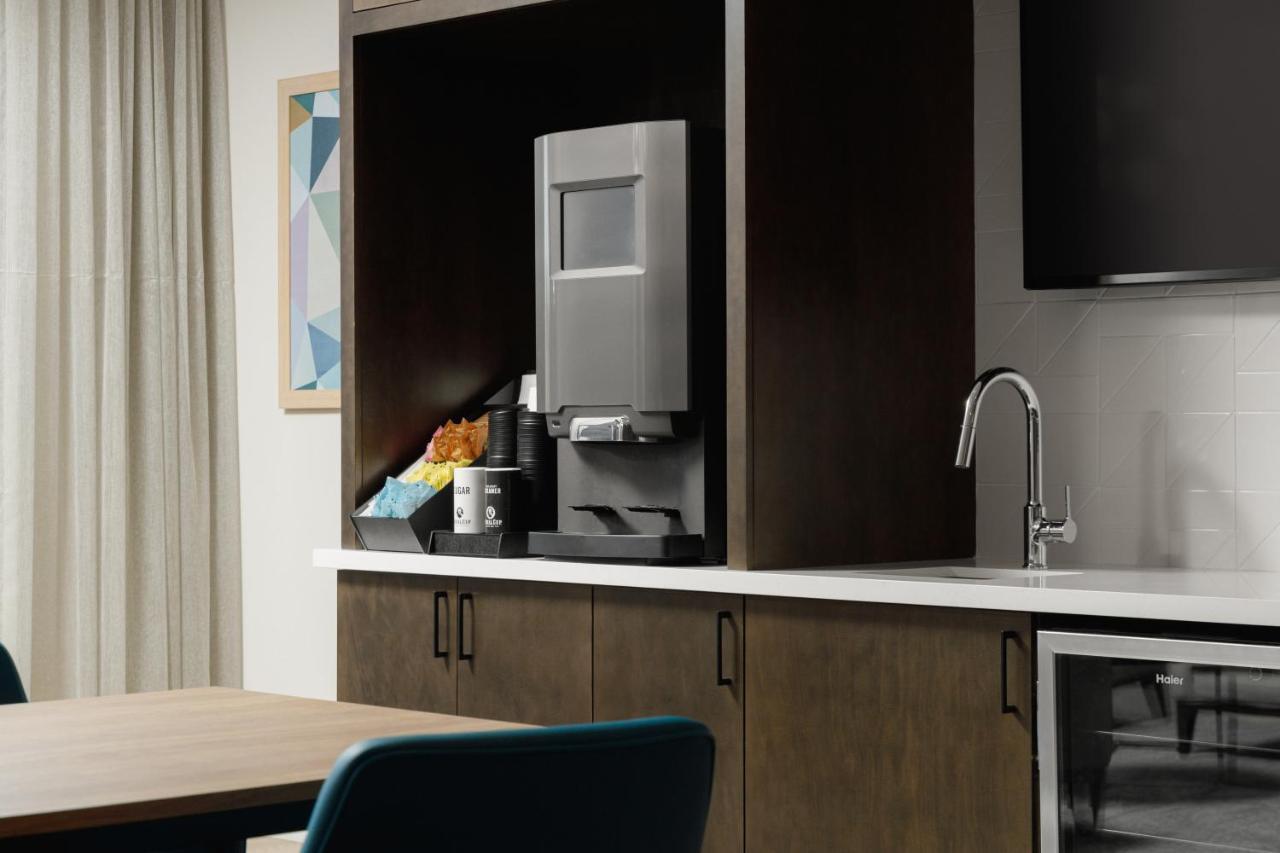 Waterwalk Extended Stay By Wyndham Phoenix N Happy Valley Eksteriør billede